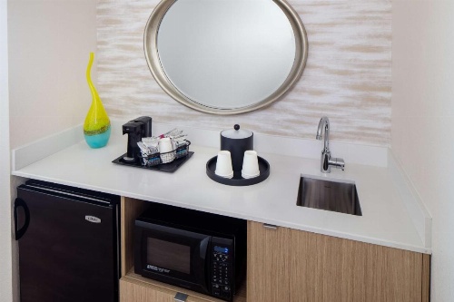 Hampton Inn By Hilton & Suites Downtown Miami/Brickell image 11