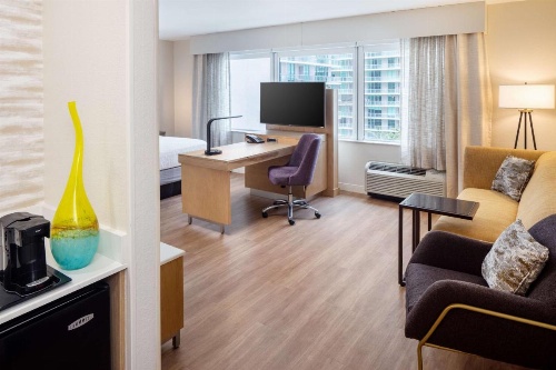 Hampton Inn By Hilton & Suites Downtown Miami/Brickell image 21